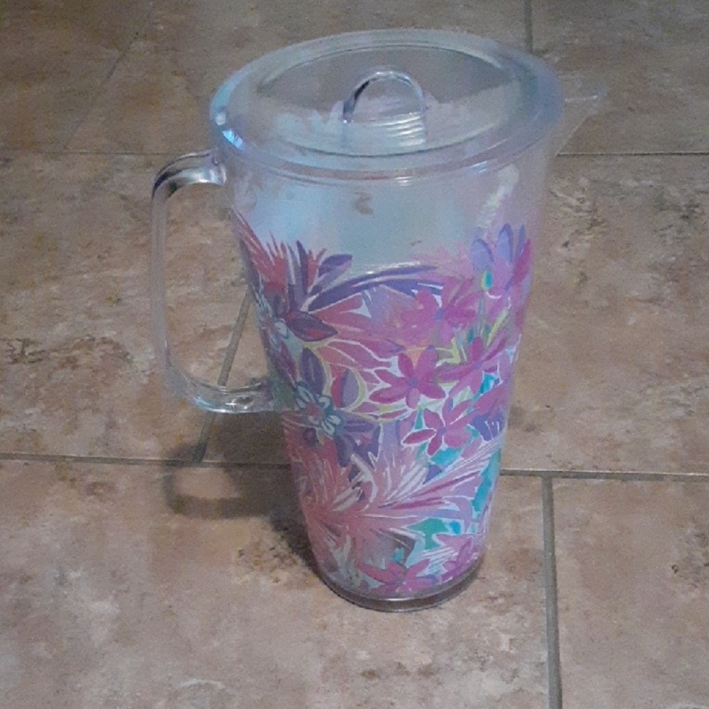 Never Used! Lilly Pulitzer- Party Pitcher Set